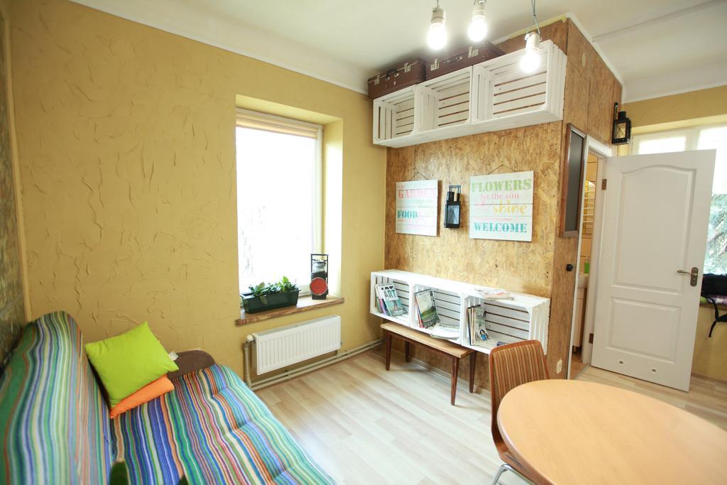 Apartment On Zaliznychna Лвив Екстериор снимка