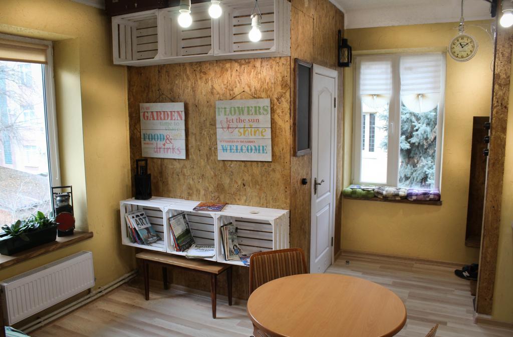 Apartment On Zaliznychna Лвив Екстериор снимка